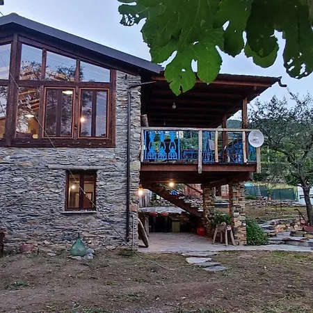 Art Razzamir Ponte di Nava