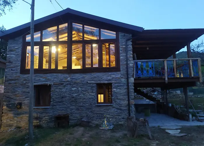 펜션 Art Razzamir Ponte di Nava